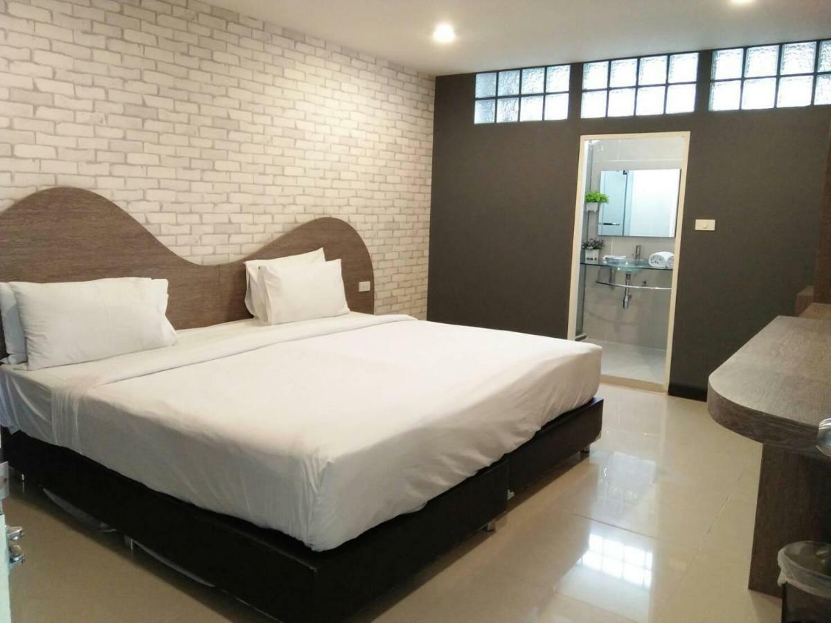 Ton Aor Place Hotel Bangkok Dış mekan fotoğraf